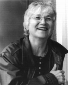 PersonfaktaNamn: Kersti Margareta Elisabeth StrömbladFödd: 26 juni (vilket innebär att hon fyllde år på festivalens första